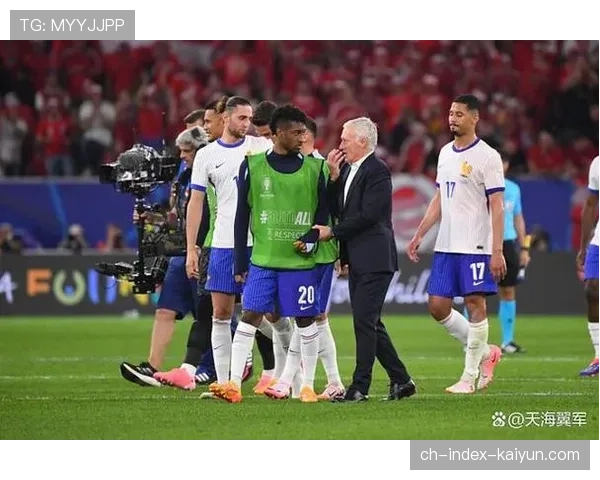 转会传闻:曼联与拜仁慕尼黑边锋科曼联系在一起