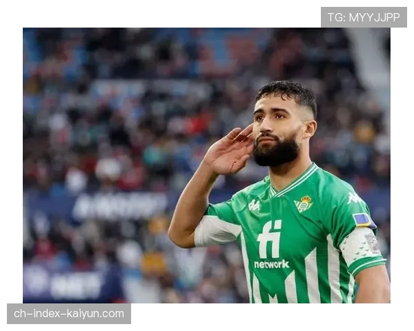 官方:贝蒂斯与队长瓜尔达多续约一年